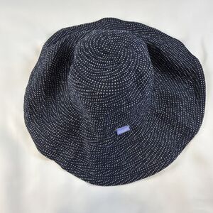 Wallaroo Hat Company Scrunchie Sun Hat Blue White Polka Dot Packable Adjustable